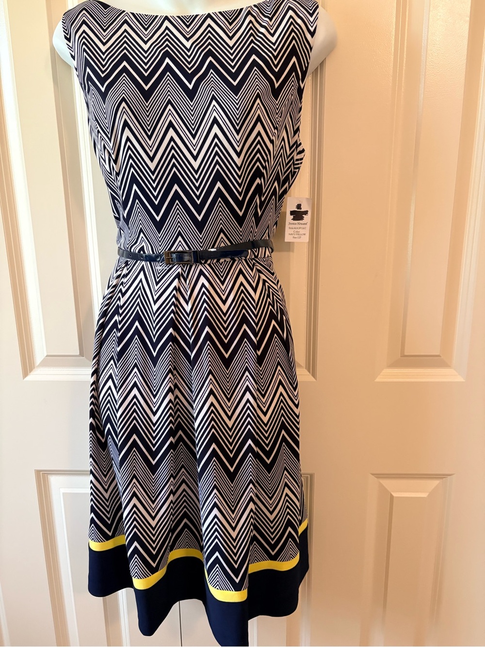 NWT, Jessica Howard Navy and White Chevron Midi Dress with Yellow Trim, size 12p